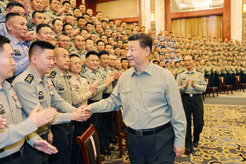 习近平在甘肃考察时强调深化改革勇于创新苦干实干富民兴陇奋力谱写中国式现代化甘肃篇章途中在陕西宝鸡考察蔡奇陪同考察「相关图片」 习近平在甘肃考察时强调深化改革勇于创新苦干实干富民兴陇奋力谱写中国式现代化甘肃篇章途中在陕西宝鸡考察蔡奇陪同考察「相关图片」