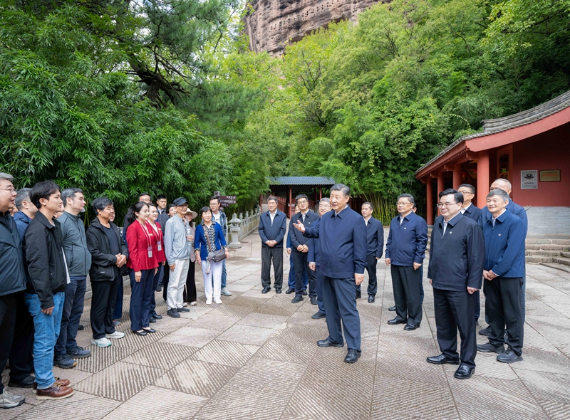习近平在甘肃考察时强调深化改革勇于创新苦干实干富民兴陇奋力谱写中国式现代化甘肃篇章途中在陕西宝鸡考察蔡奇陪同考察「相关图片」 习近平在甘肃考察时强调深化改革勇于创新苦干实干富民兴陇奋力谱写中国式现代化甘肃篇章途中在陕西宝鸡考察蔡奇陪同考察「相关图片」