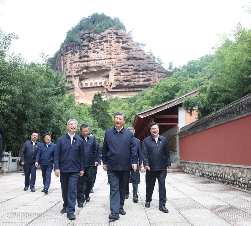 习近平在甘肃考察时强调深化改革勇于创新苦干实干富民兴陇奋力谱写中国式现代化甘肃篇章途中在陕西宝鸡考察蔡奇陪同考察「相关图片」 习近平在甘肃考察时强调深化改革勇于创新苦干实干富民兴陇奋力谱写中国式现代化甘肃篇章途中在陕西宝鸡考察蔡奇陪同考察「相关图片」